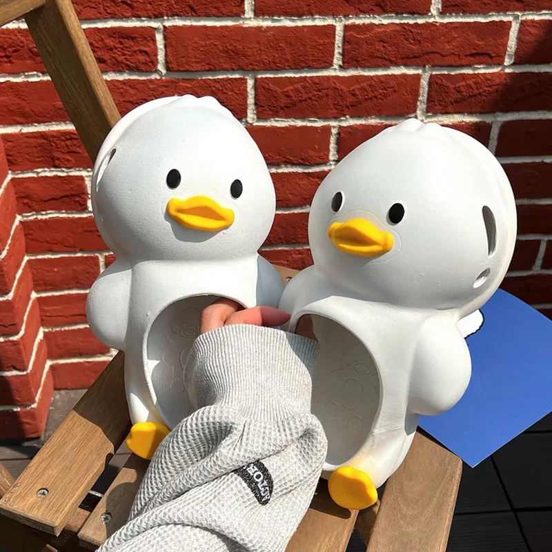

Summer Women Slippers Funny Cute Cartoon Duck Indoor Non-slip Soft Pillow Beach Bathroom Couple Home Slides Thick Bottom Sandals