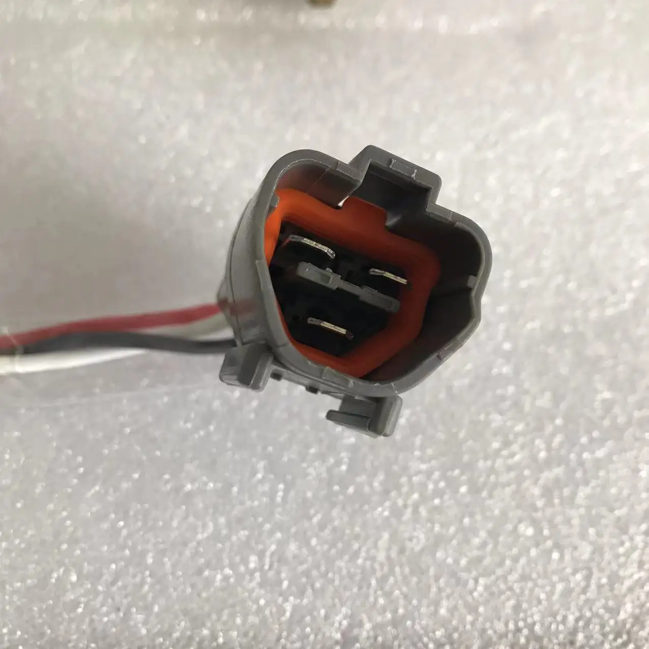 24V Электромагнит отключения подачи топлива Valve 1503ES-24S5SUC12S для Yanmar-TB235 3TNV88 BPTB2 -