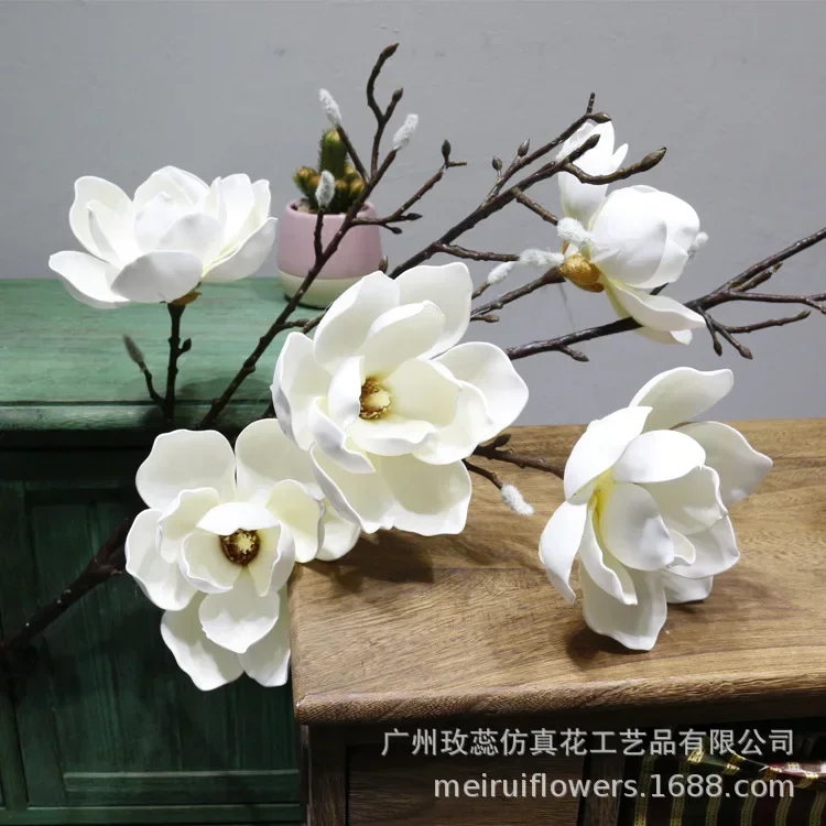 

Искусственный цветок магнолии Plum Blossom
