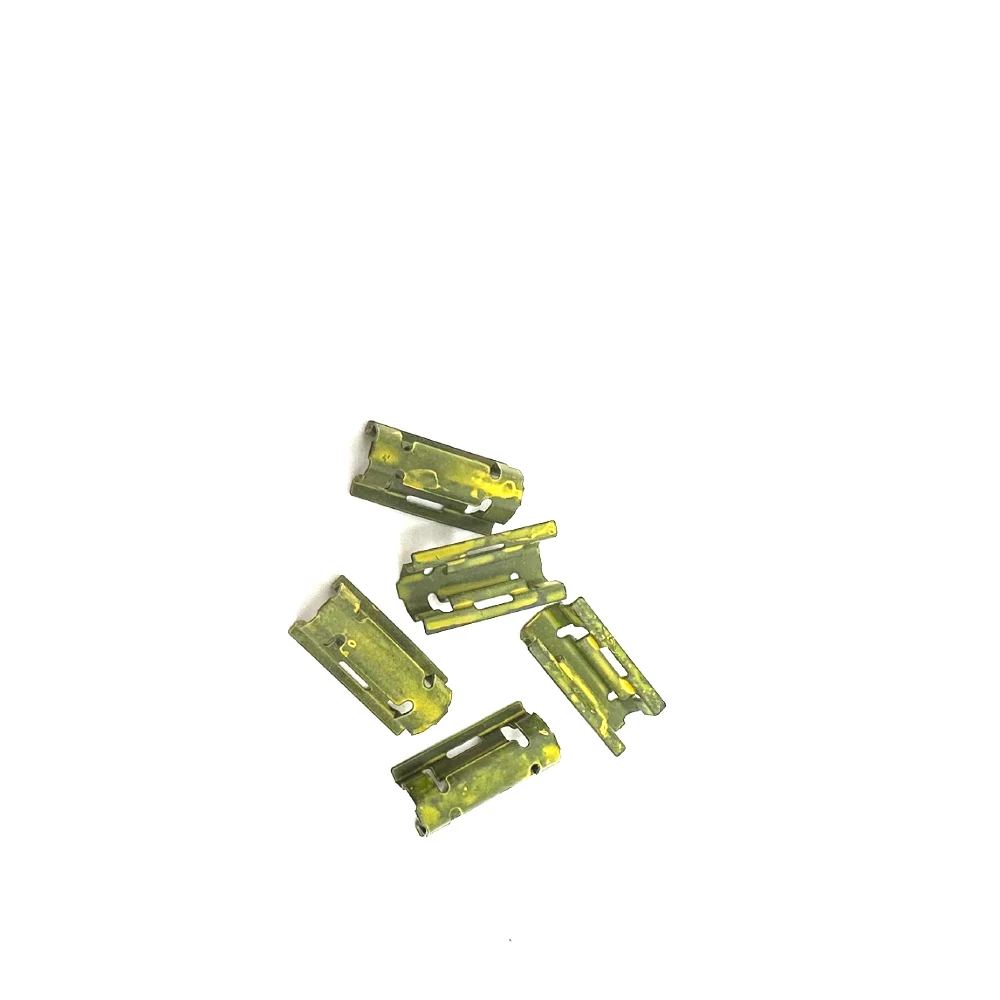 

5 шт. OE зажимы для крепления внутренней панели отделки для VW Amarok Caddy CC JETTA POLO PASSAT TIGUAN AUDI A4 A6 A8 Q5 Q7 SKODA 3B0 867 190