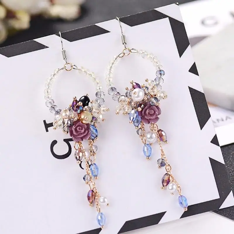 

Модные женские длинные серьги с цветами и бисером