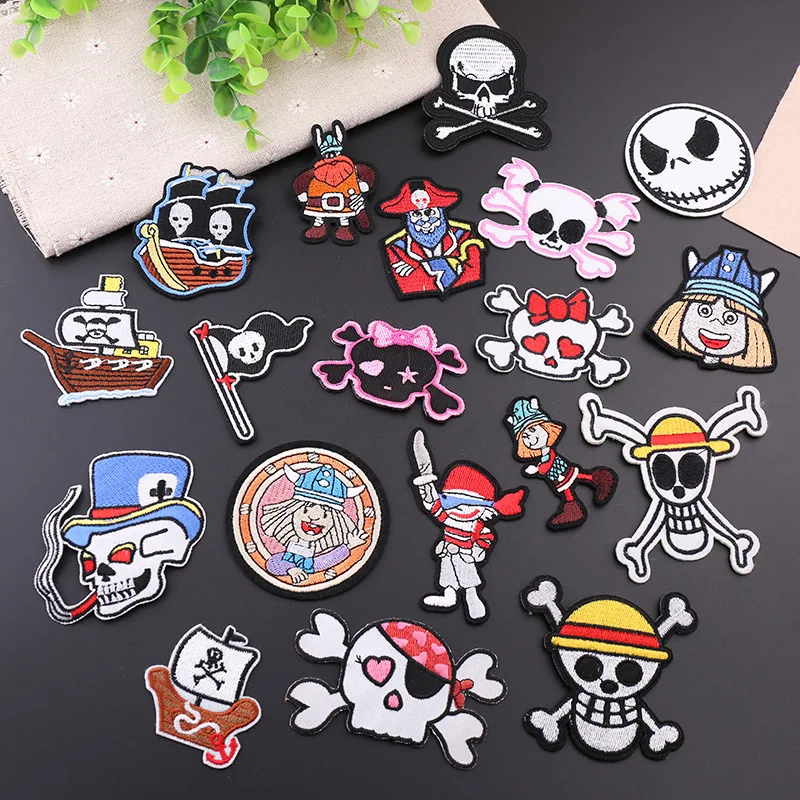

19pcs embroidered chapter cute skeleton embroidered cloth stick punk wind clothes decorative patch stick pirate flag ship