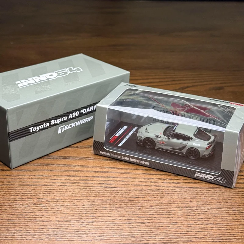 Фото INNO 1:64 TOYOTA SUPRA A90 DARWIN PRO, миниатюрная модель автомобиля из литого под давлением сплава, декоративный предмет для взрослых, новинка в наличии. №3