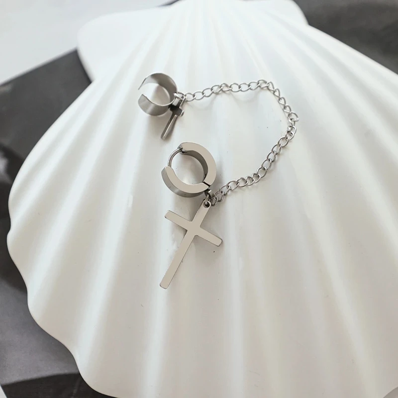 Для цепочки с кисточками и широкой манжетой зажим на маленьком обруче висячие