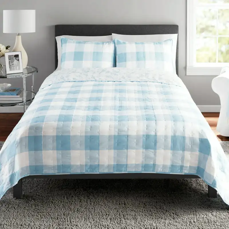 

Blue Reversible Quilt Set with Tote, , , 4 Pieces