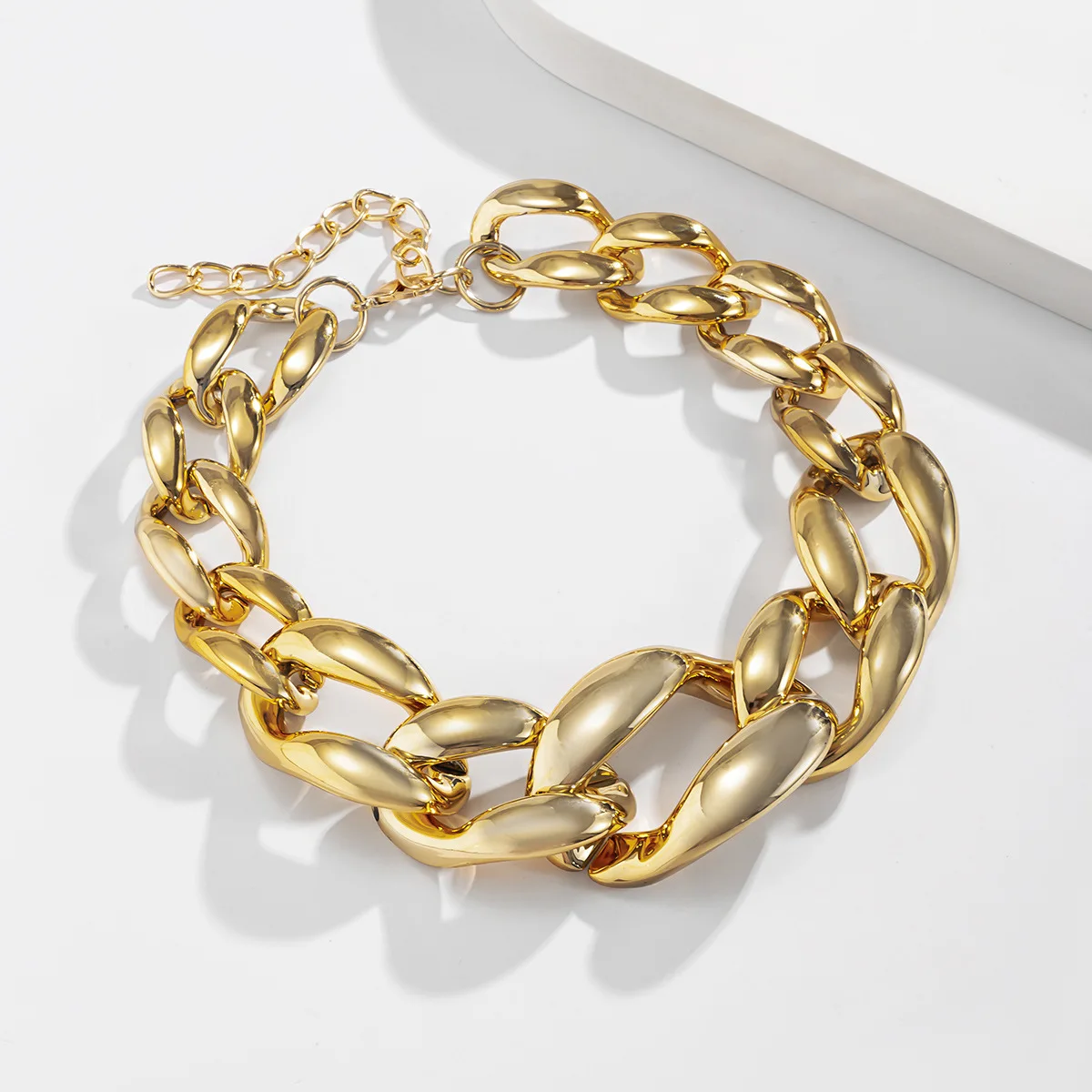 

Big Statement Punk Cothic Golden Chain Choker Necklace Jewelry for Women Hip Hop Big Thick Chunky Clavicle Chain Charm Necklace