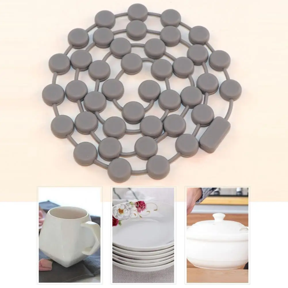

Cup Mat Heat Insulation High Toughness Hollow Design Non-slip Anti-scalding Reusable Dining Table Placemat Chain Coaster Kitchen