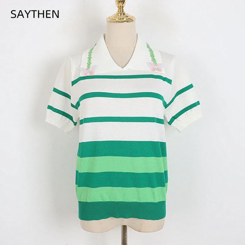 

SAYTHEN 2022 женская летняя новая Корейская футболка с воротником-поло полосатый вязаный свитер с вышивкой бабочки с коротким рукавом Топ ST2288
