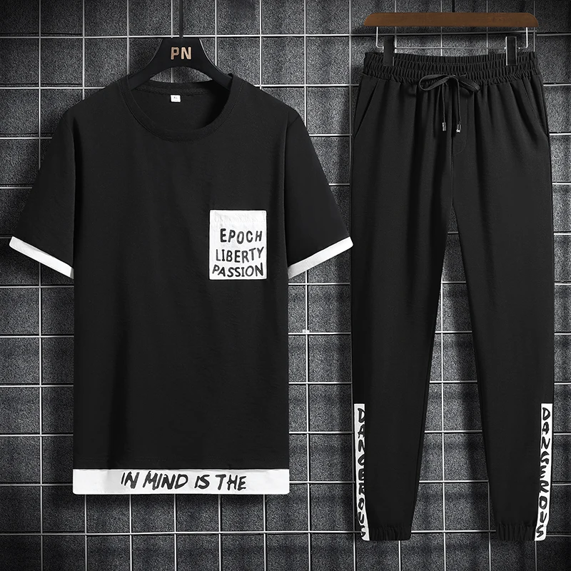 

Men Sweatshirts Set 2 Piece Short Sleeve Sportswear Pullover T-shirt + Trousers Tracksuit Outfits Male Casual Jogger Sweat Suits