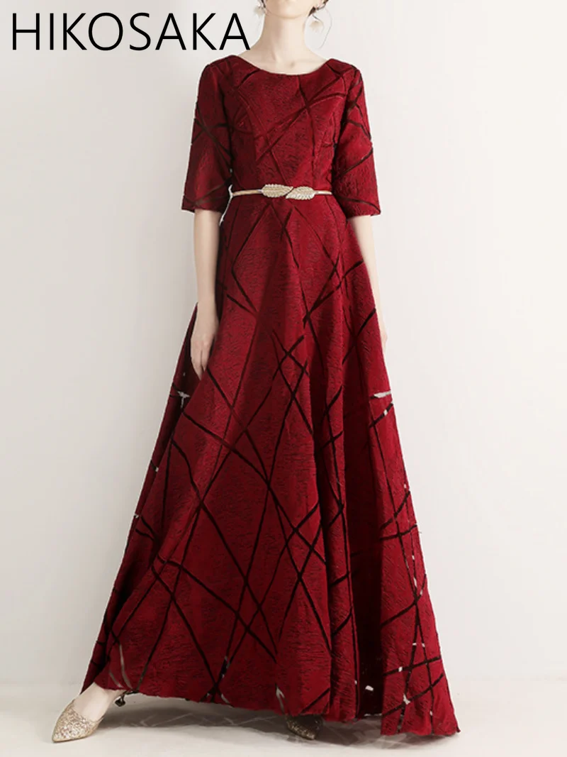 

Elegant White Bridesmaid Dress for Wedding Guests Woman Burgundy Half Sleeves A Line Long Formal Party Prom Gowns O-neck