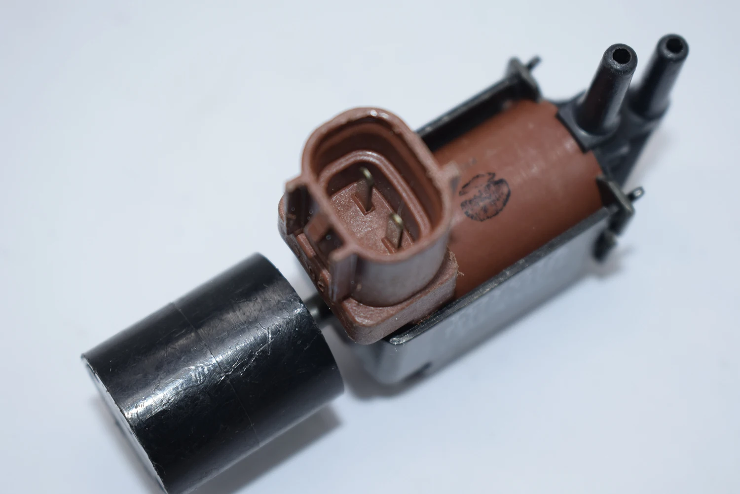 Соленоидный вакуумный клапан 90910-12089 для Toyota Land Cruiser 90 J9 3 0 Diesel кВт