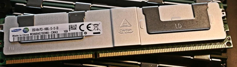 

RAM R715 R720 R720XD Memory 32G DDR3 1866 PC3-14900L ECC REG