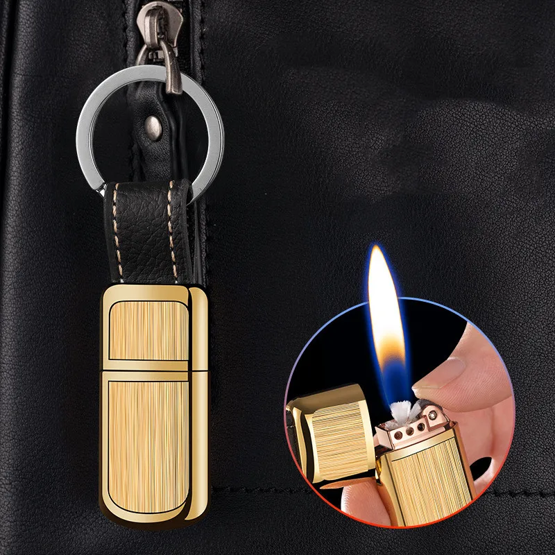 

Mini Kerosene Keychain Lighter Metal Outdoor Easy To Carry Pendant Grinding Wheel Ignition Smoking Accessories Men's Small Tools