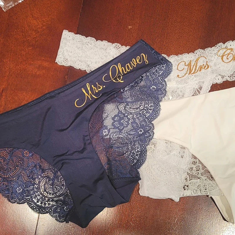 

Personalise Bride Honeymoon Panties Custom Name Gift Lace Thong Bachelorette Party Gifts Bridesmaid Wedding Party Lingerie