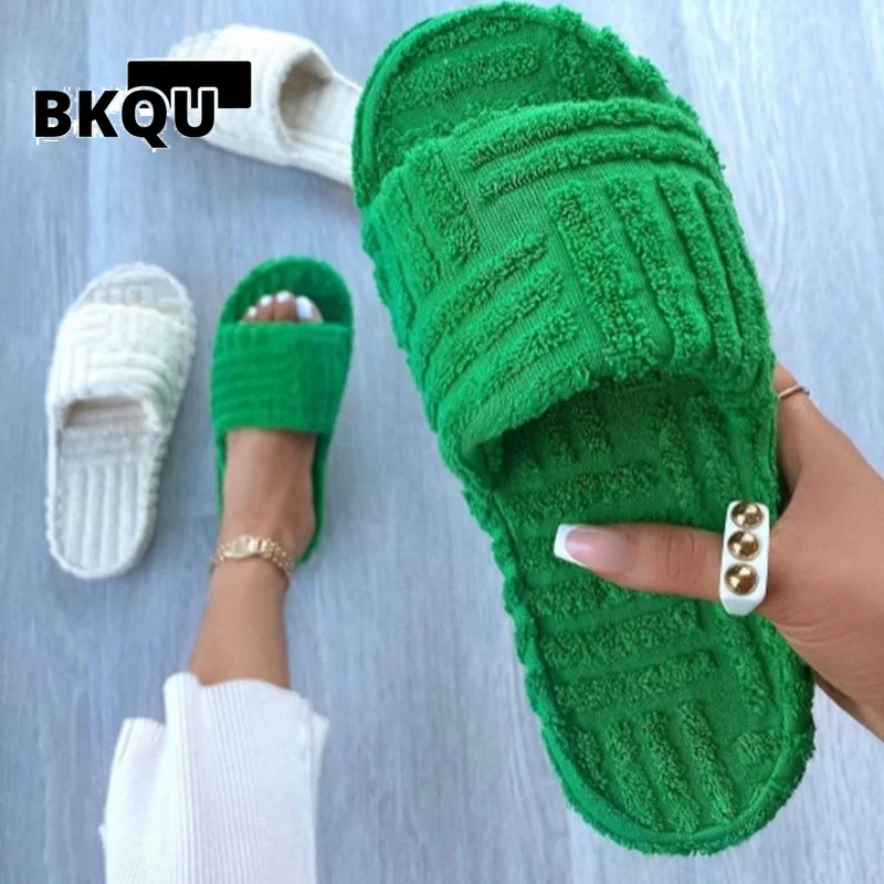 

Faux Fur Home Slippers Fluffy Women Slides Comfort Furry Flat Sandals Female Cute Slippers Shoes for Woman Indoor Flip Flops