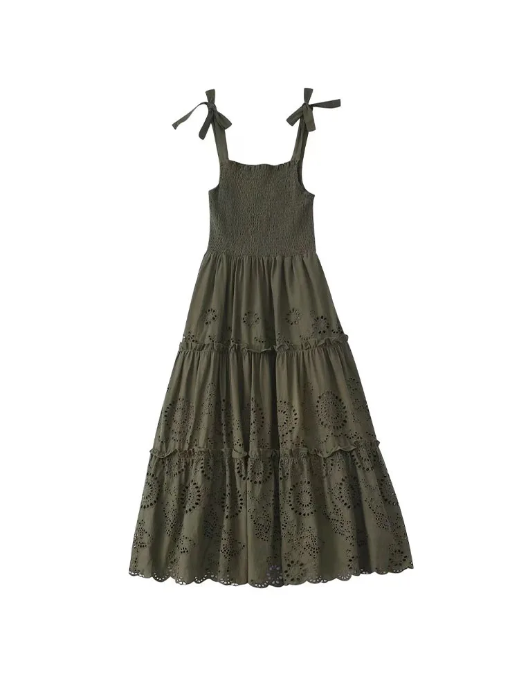 

PB&ZA Women 2022 New Chic Fashion Hollow Out Embroidery suspenders midi Dress Vintage Sleeveless Female Dresses robe Mujer