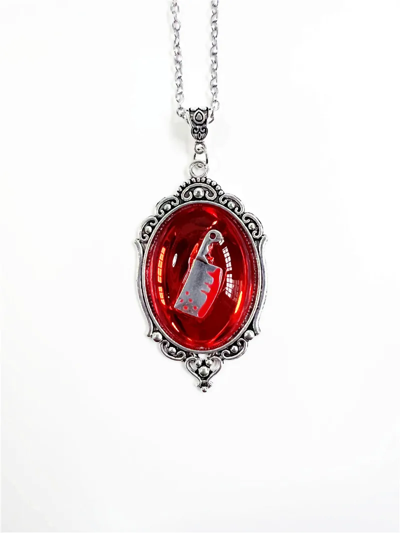 

New Vintage Red Quartz Crystal Bloody Kitchen Knife Necklace Women's Embossed Pendant Antique Silver Plated Fashion Jewelry