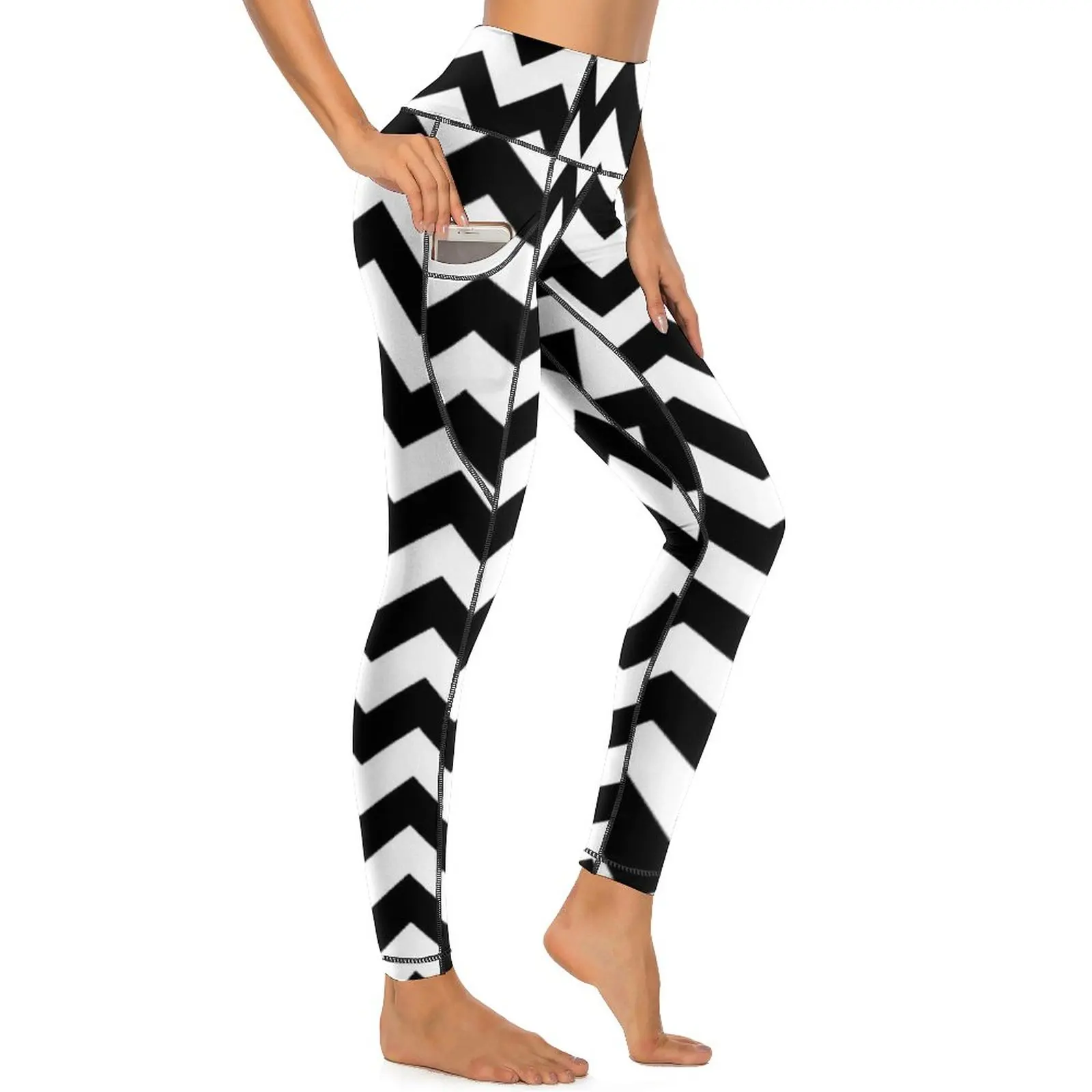 

Classic Black White Striped Yoga Pants Chevron Zigzag Pattern Leggings High Waist Sweet Yoga Legging Elastic Graphic Sport Pants