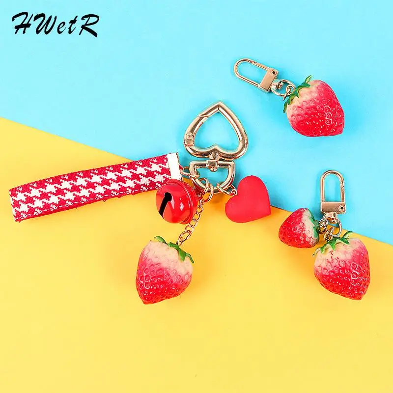 

1pcs Unisex Strawberry Heart Keychain Keyring For Women Girl Jewelry Simulated Fruit Cute Car Key Holder Keyring