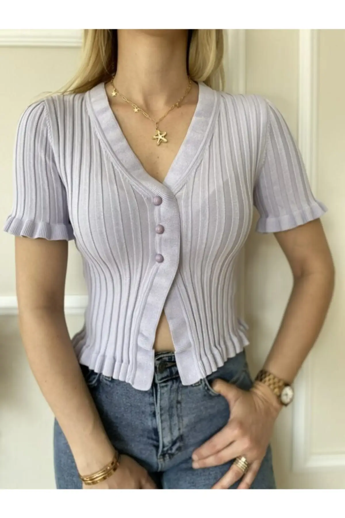 

Женский кардиган с коротким рукавом и V-образным вырезом