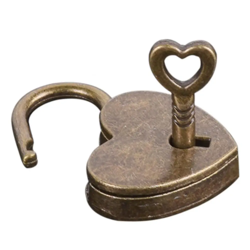Jewelry Box Lock Vintage Heart Shape Mini Padlock Bag Travel Suitcase Luggage Box Case Key Lock kids Toy
