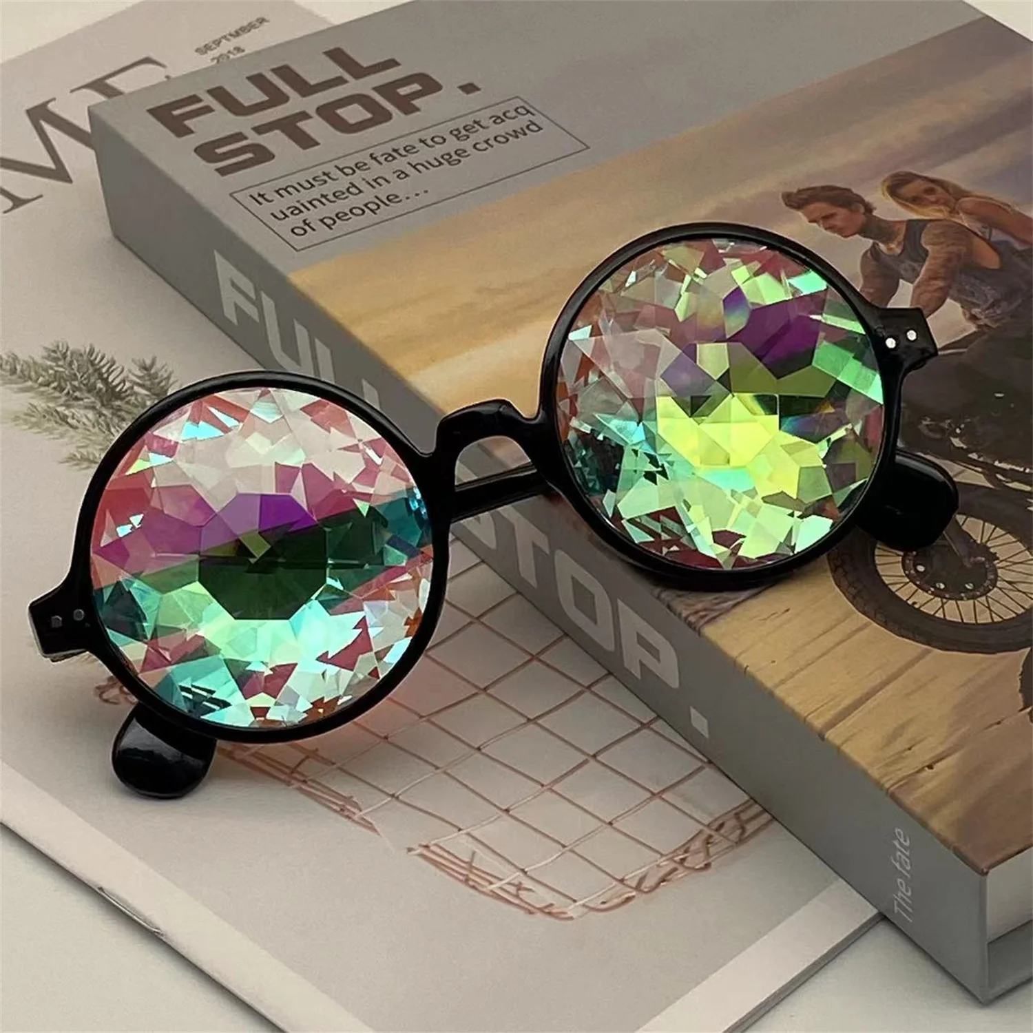 

Женские очки-калейдоскопы Ретро фестиваль Rave Круглые Солнцезащитные очки Мужские голографические солнцезащитные очки в Форме Призмы с ногтями милые очки для косплея
