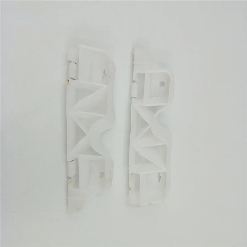 

For Nissan Dualis Qashqai J10 2007 2008 2009 2010 Front Left Right Bumper Lip Spacer Support Bracket