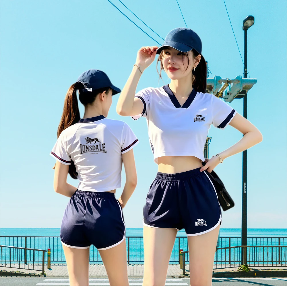 Фото Летний комплект LONSDALE, новые тонкие женские футболки с коротким рукавом, модный комплект, повседневная спортивная одежда, шорты, комплект из двух предметов №1
