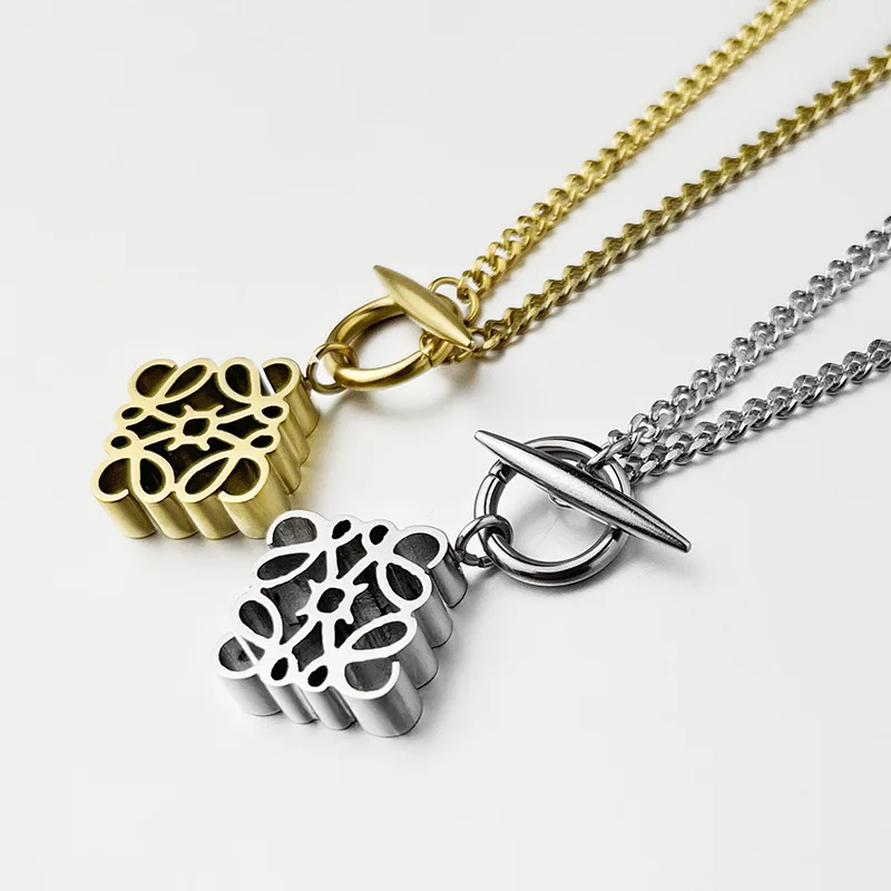 

New Necklace Women's Titanium Steel Hollow Geometry Pendant Item High-Grade INS Light Luxury High-Grade Special-Interest Design