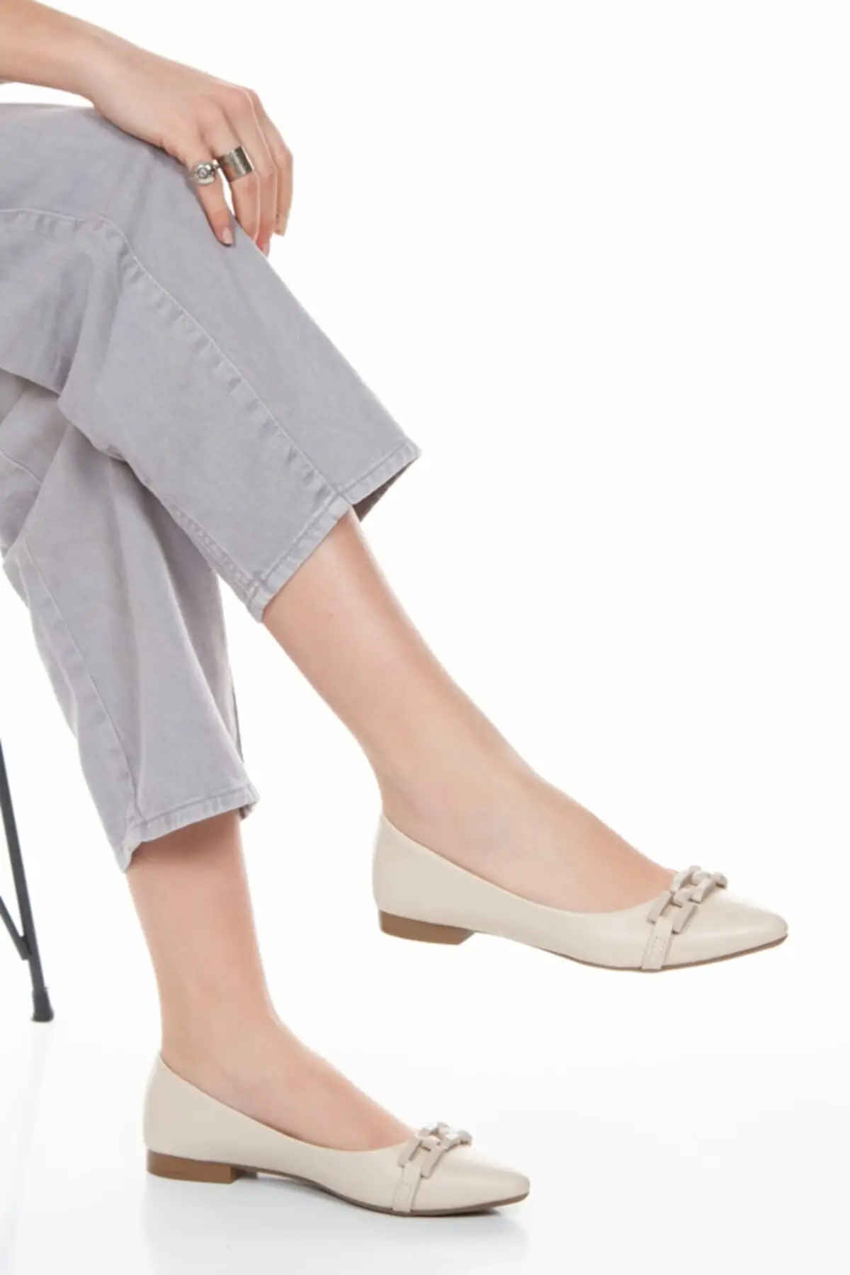 

Women Flats Shoes Skin Beige Cream Faux Leather Skin Stylish Buckle Comfortable Casual Casual Fashion Flats Casual Shoes