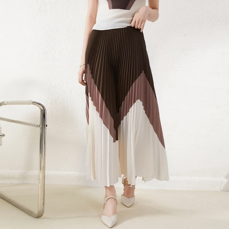 

Miyake pleated skirt women's brown color matching shows thin temperament summer commuting high-quality mid-length skirt