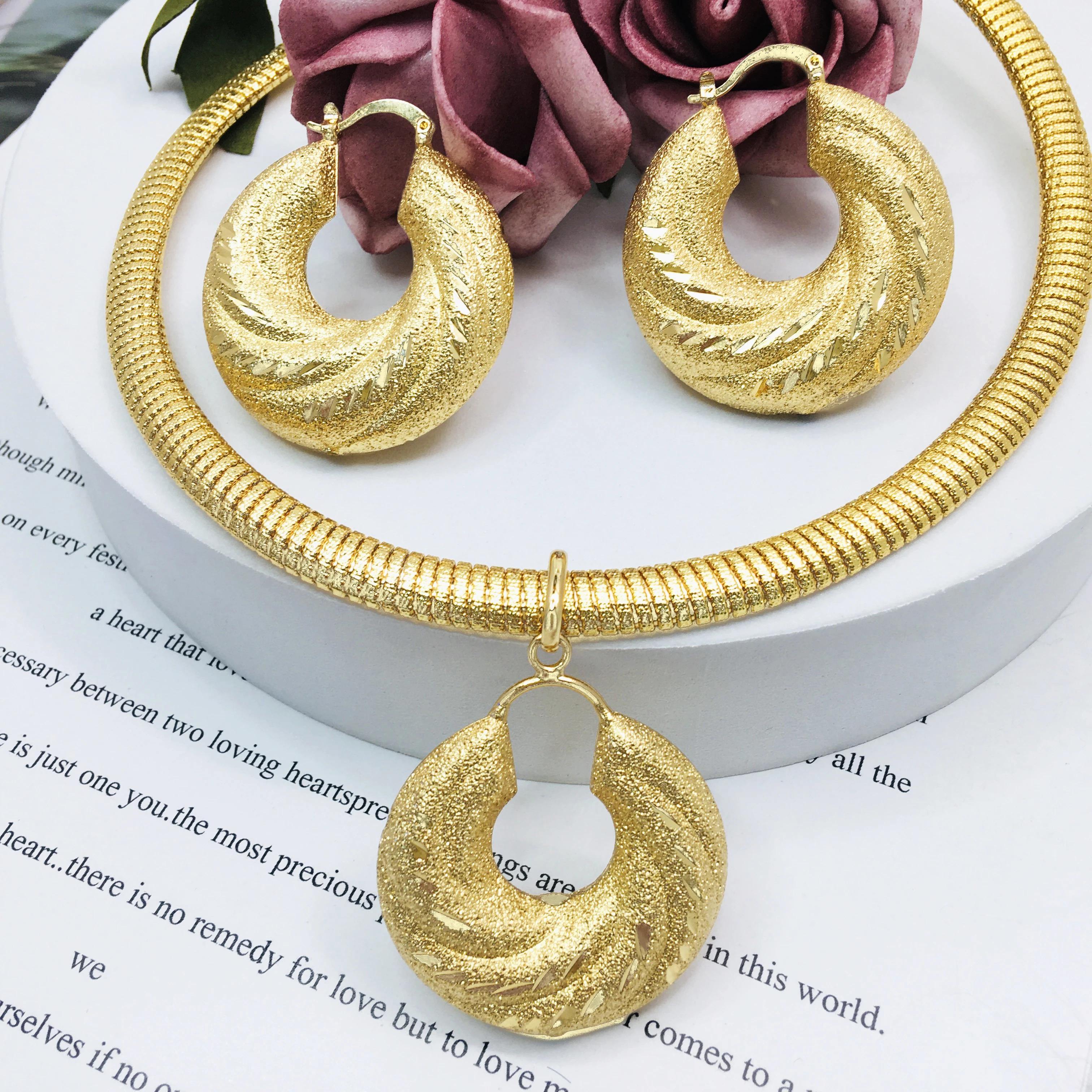 

Drop Earring 24k Gold Plated Geometry Dangle Hanging Earrings for Women Fashion Jewelry for Dubai African Bijoux Wedding Bridal