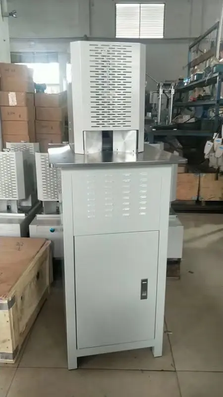 Для сверхмощного книжного углового резака CRE-805 круглого для визитных карточек