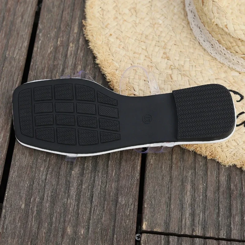 Новинка 2024 модные тапочки для женщин повседневные женские сандалии пляжные