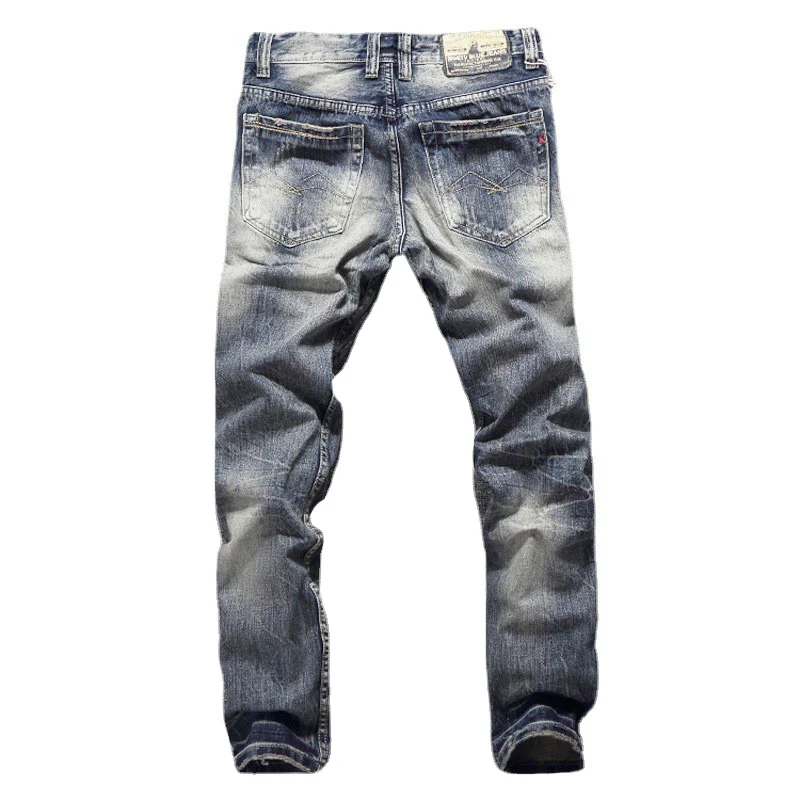Рисунок 6 - Джинсы мужские рваные в стиле ретро