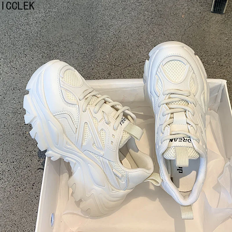 Женские кроссовки с вулканизированной подошвой Белые Повседневные на толстой