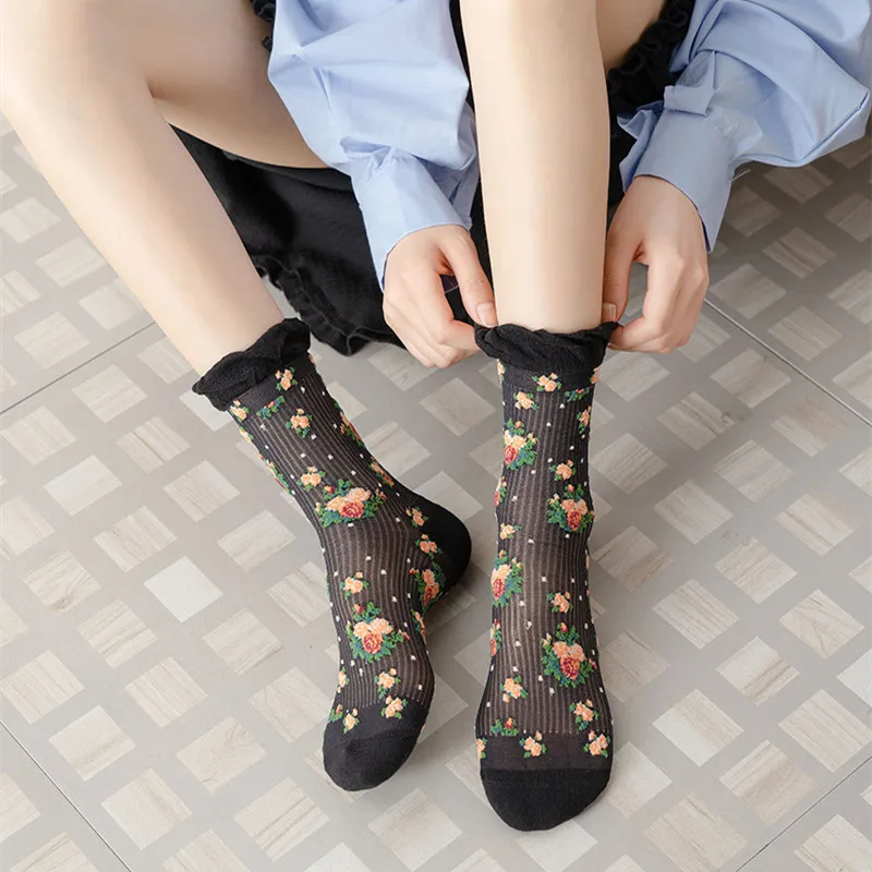 

Retro Woman Socks Vintage Ethnic Floral Print Japanese Kawaii Cute Socks Women Summer Mesh Thin Silk Lace Ruffle Harajuku Socks