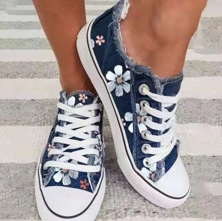 

New Summer Women Comfortable Denim Canvas Casual Shoes Fashion Lace-Up Flats Flower Vulcanized Female Sneakers Zapatillas Mujer