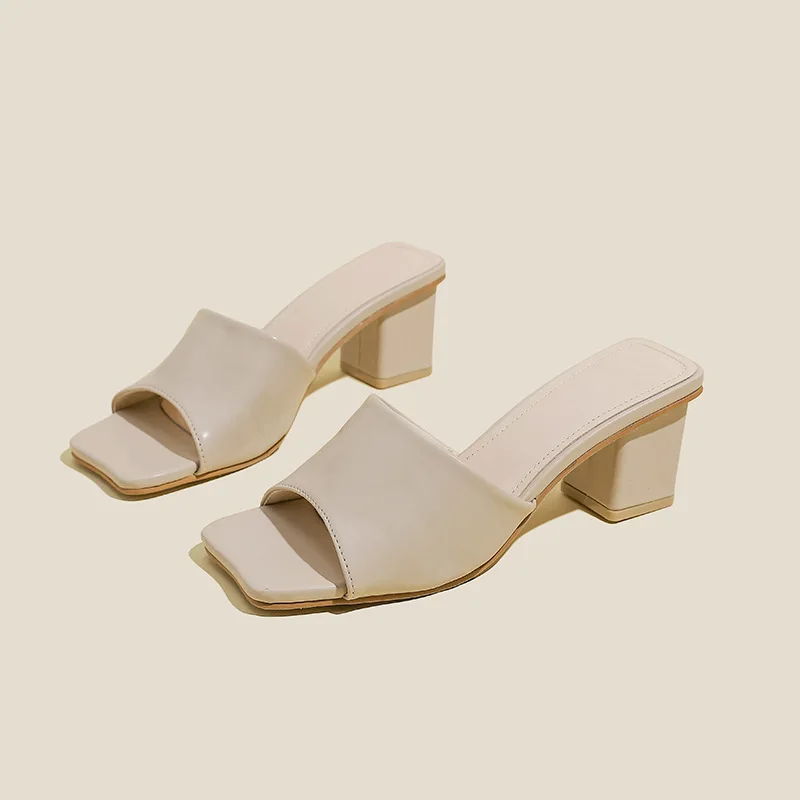 2022 New Square Toe Summer Women Designer Slippers Sandals Fashion Solid Color Ladies Low Heels Slides Shoes Slippers Women