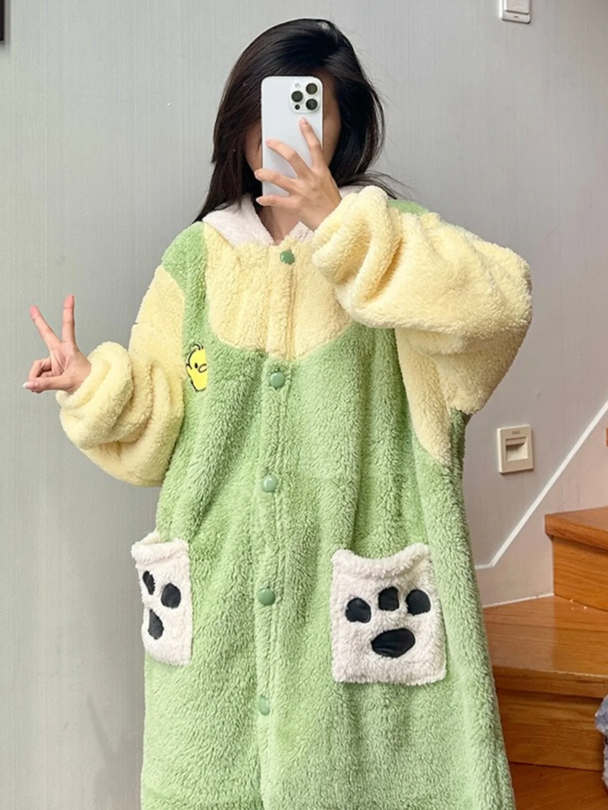 Pacha Dog Clownfish Cartoon One-Piece Pajamas Women Winter Cute Thickened Homewear Hood Coral Fleece Nightgown Nightdress