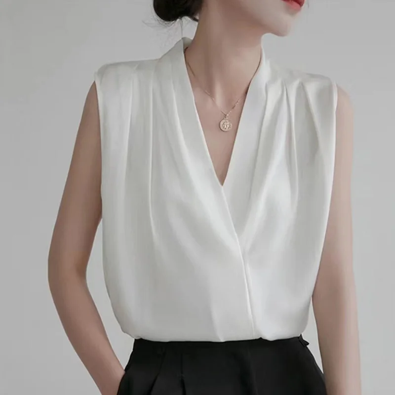

White Satin Top Women 2022 Summer Sexy Deep V-neck Sleeveless Loose Tank Top Lady Elegant Business Office Wear Korean Style Vest
