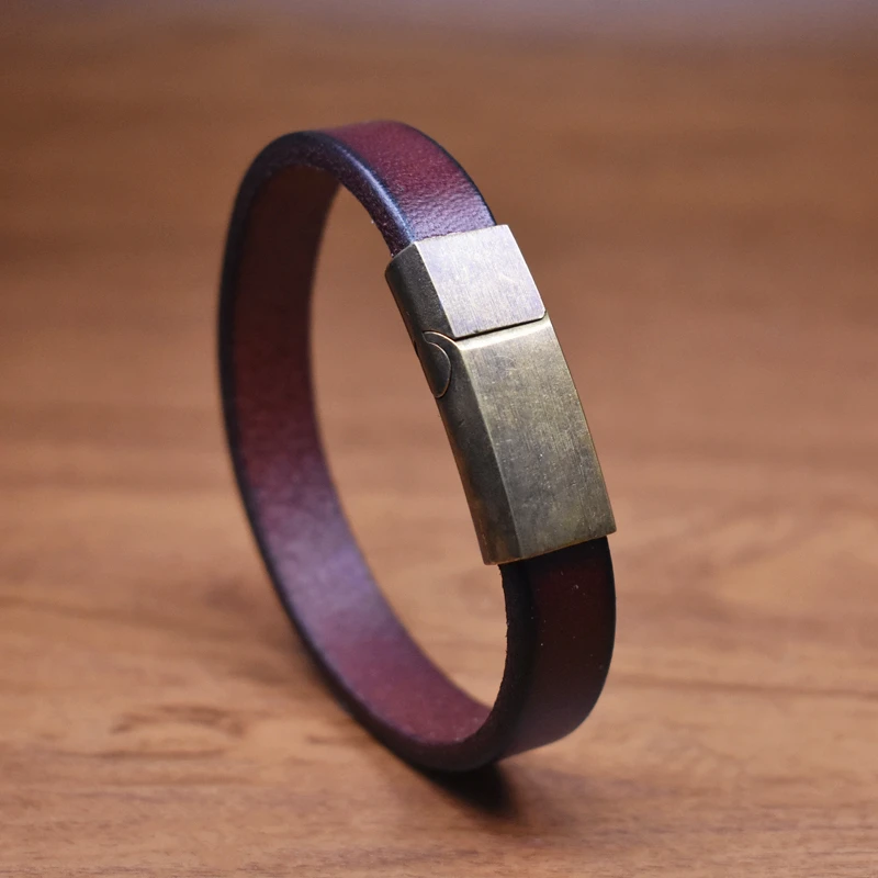 Браслет из натуральной кожи коричневого цвета с магнитной застежкой нержавеющей