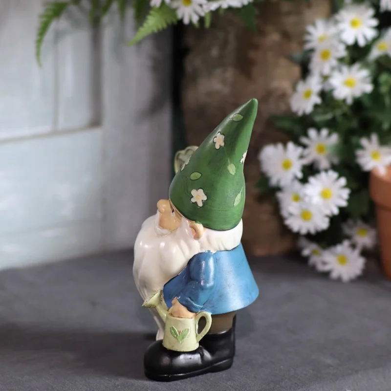 na zewnątrz amerykańskiego ogrodu pasterskiego elf Gnome ozdoba z żywicy trzymająca kartę powitalną do dekoracji krajobrazu figurek