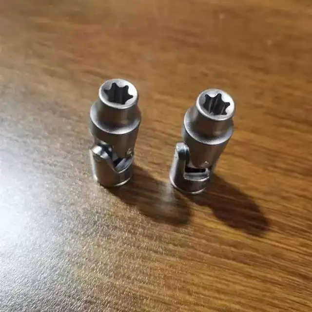 

Специализированный инструмент для снятия и установки катушки зажигания двигателя Mercedes-Benz M256/M254 — универсальная шестигранная розетка E8