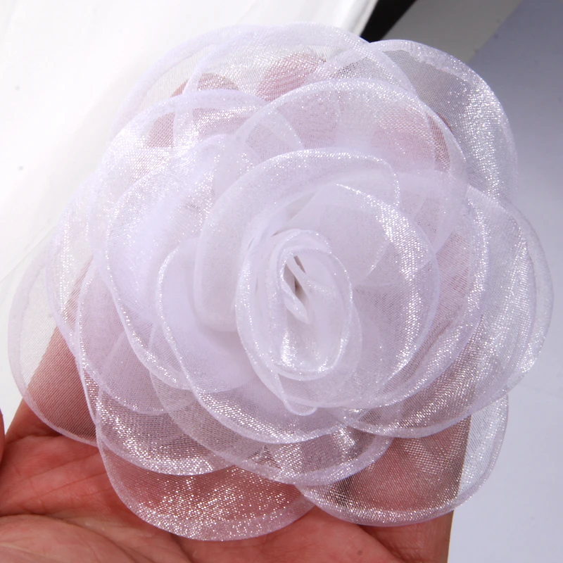 

Свадебные аксессуары из органзы