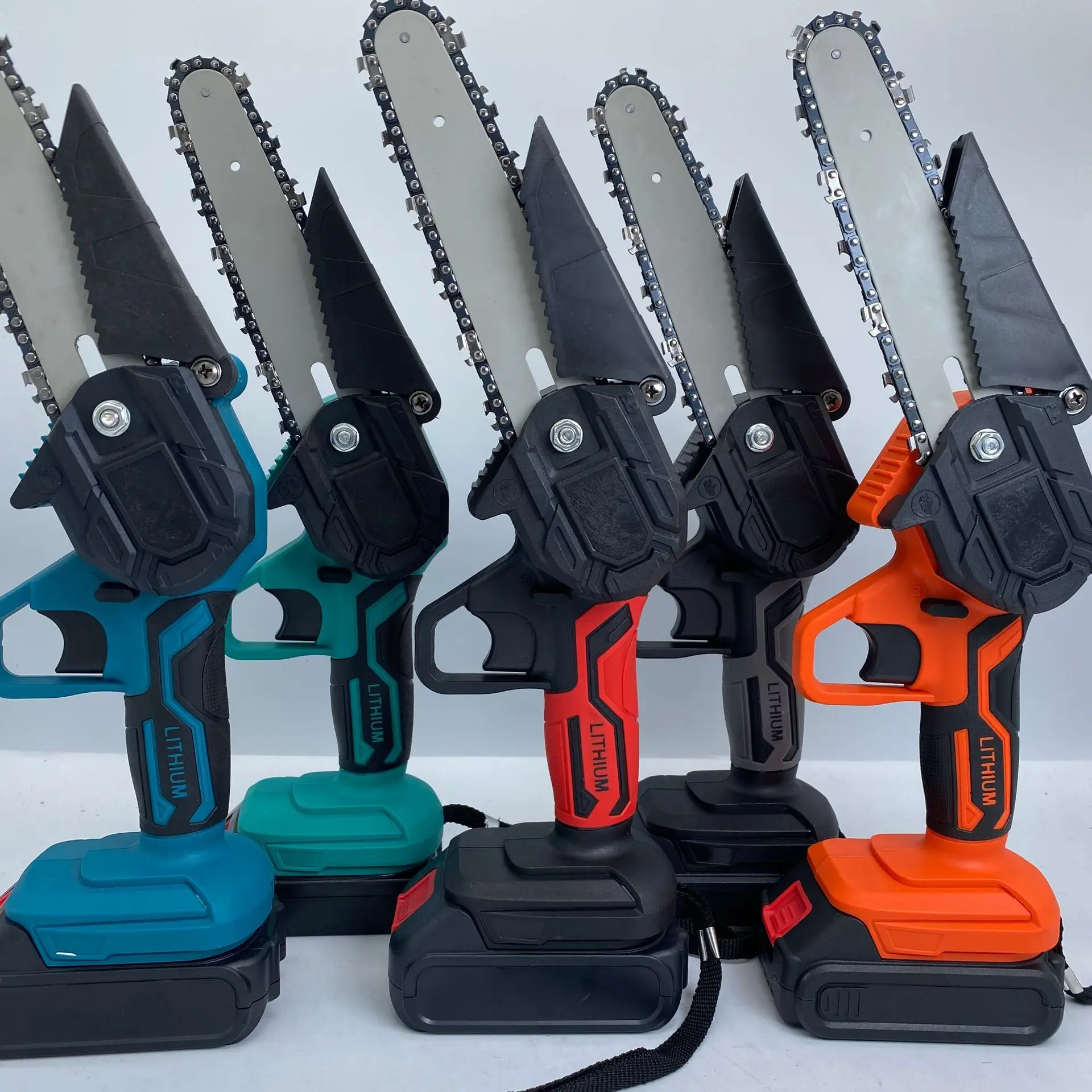 

4 inch 6 inch chainsaw mini rechargeable chainsaw household small hand-held felling tree saws portable garden garden trimming
