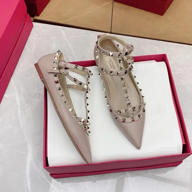 Women's Flat Shoes Luxury Brand Rivet Shoes Designer Pointed Toe Ankle Strap Ladies Casual Comfortable Flat Heel Shoes With Box