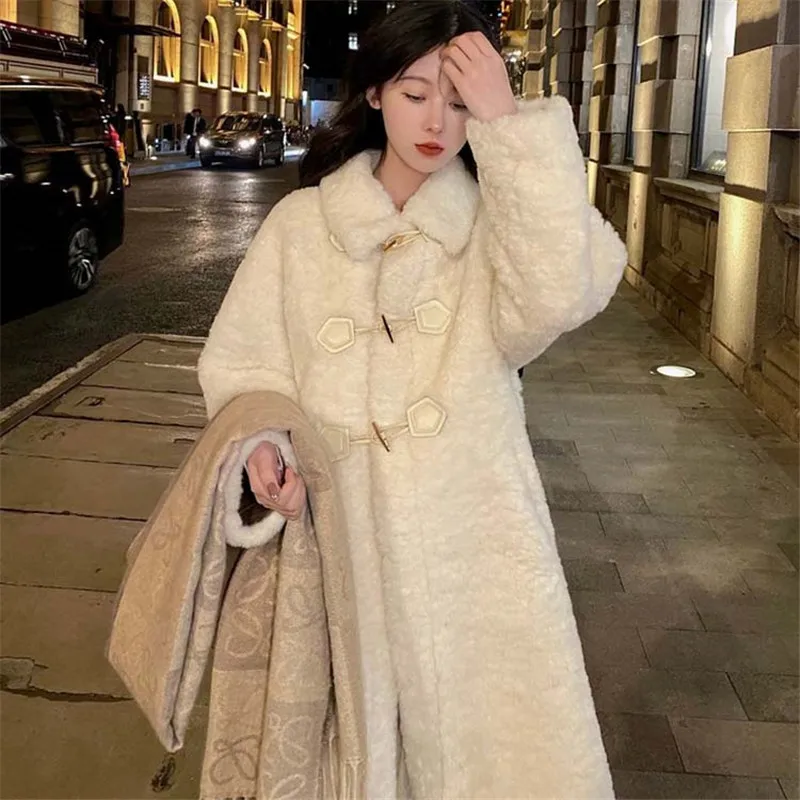 

Winter Thick Warm White Double Faced Fur Jacket Coat Women Loose Long Overcoat Big Pocket Long Sleeve Lambs Wool Fur Coat Female