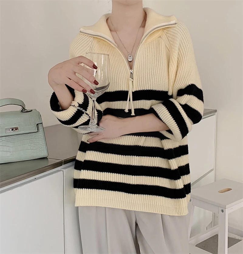 FINEWORDS винтажный повседневный зимний полосатый вязаный свитер женский корейский