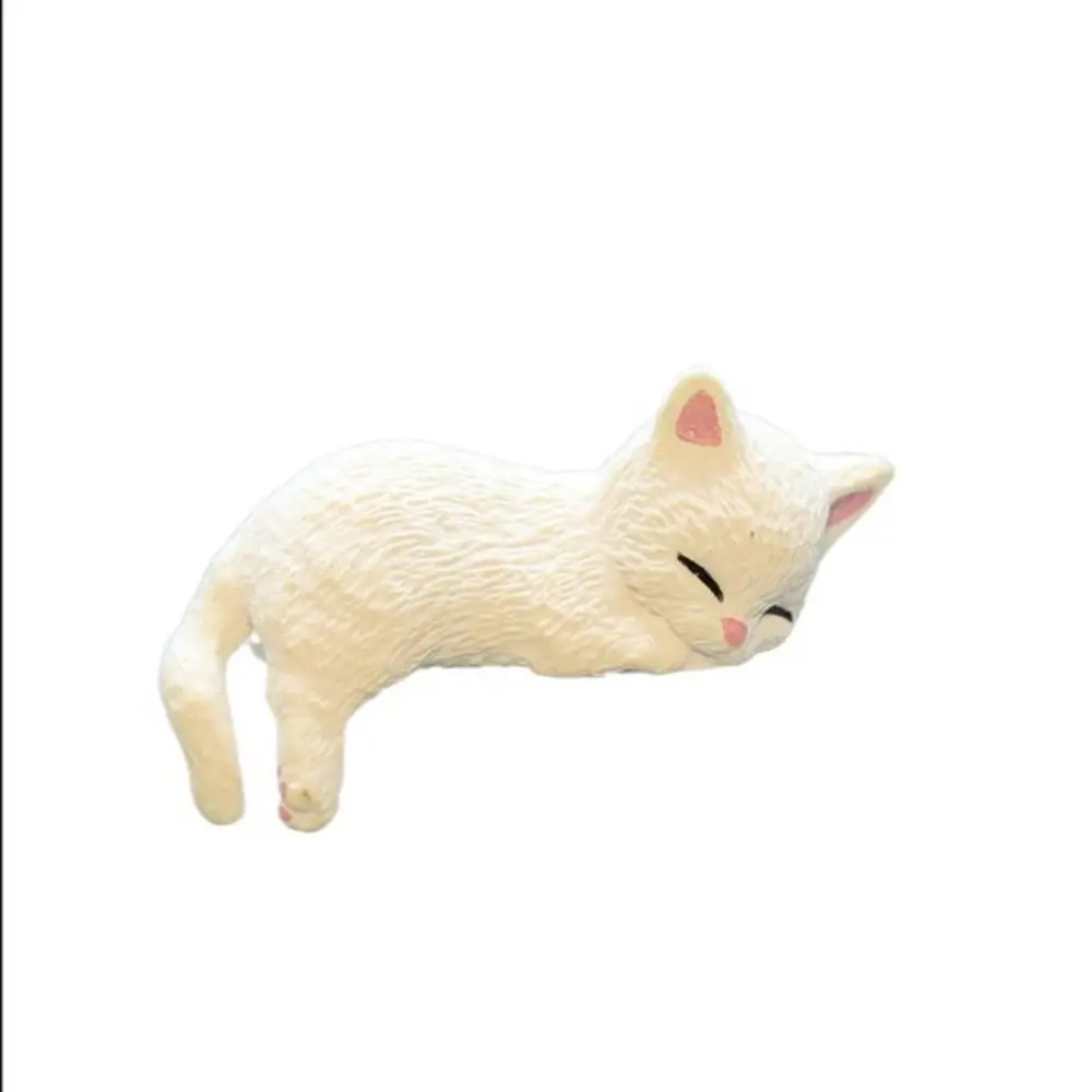

Миниатюрные фигурки кошек из ПВХ